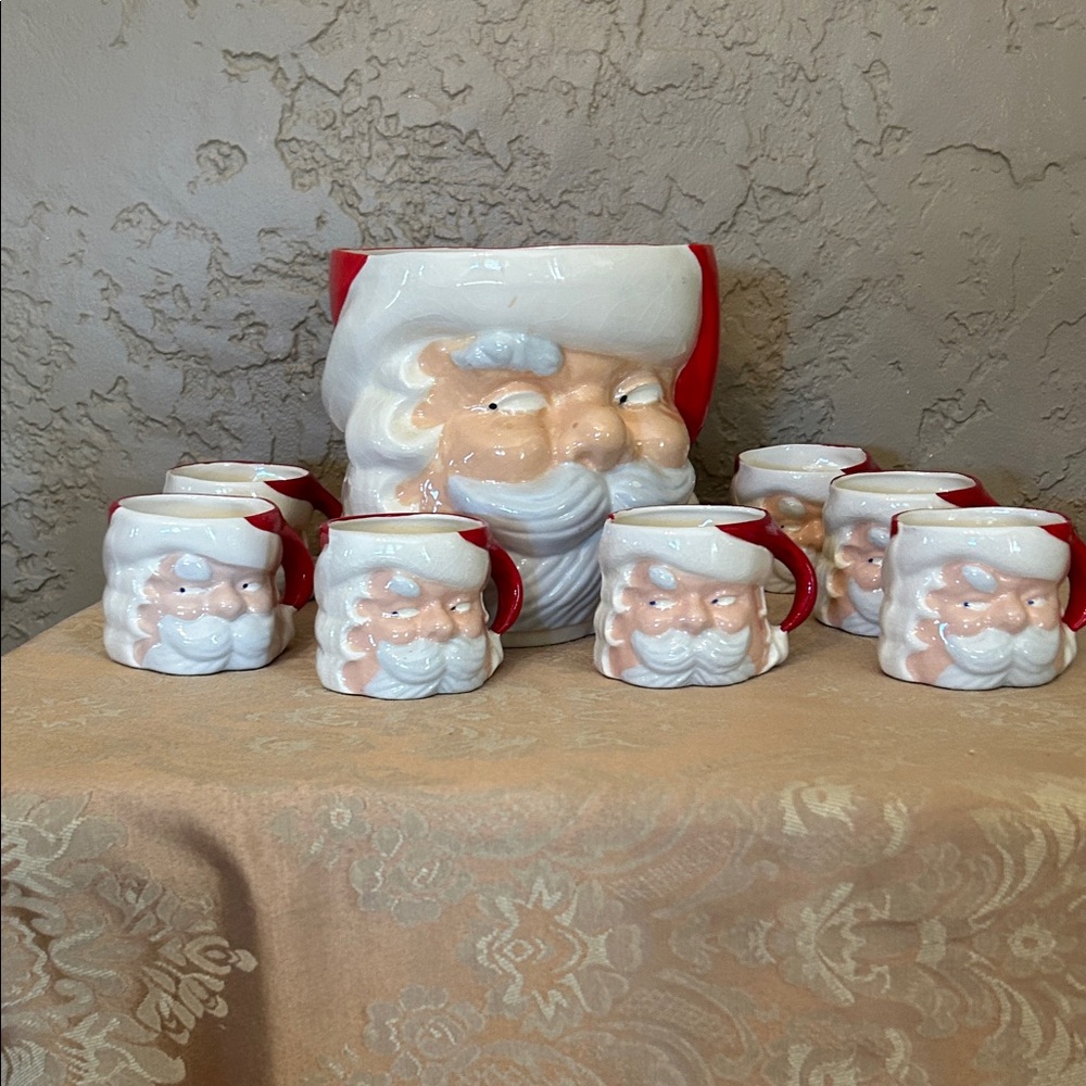 Vintage very rare ISanta Claus Holiday punch bowl, and mug set